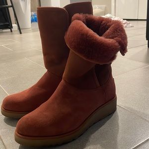 Burgundy Uggs. Worn maybe 4 times.